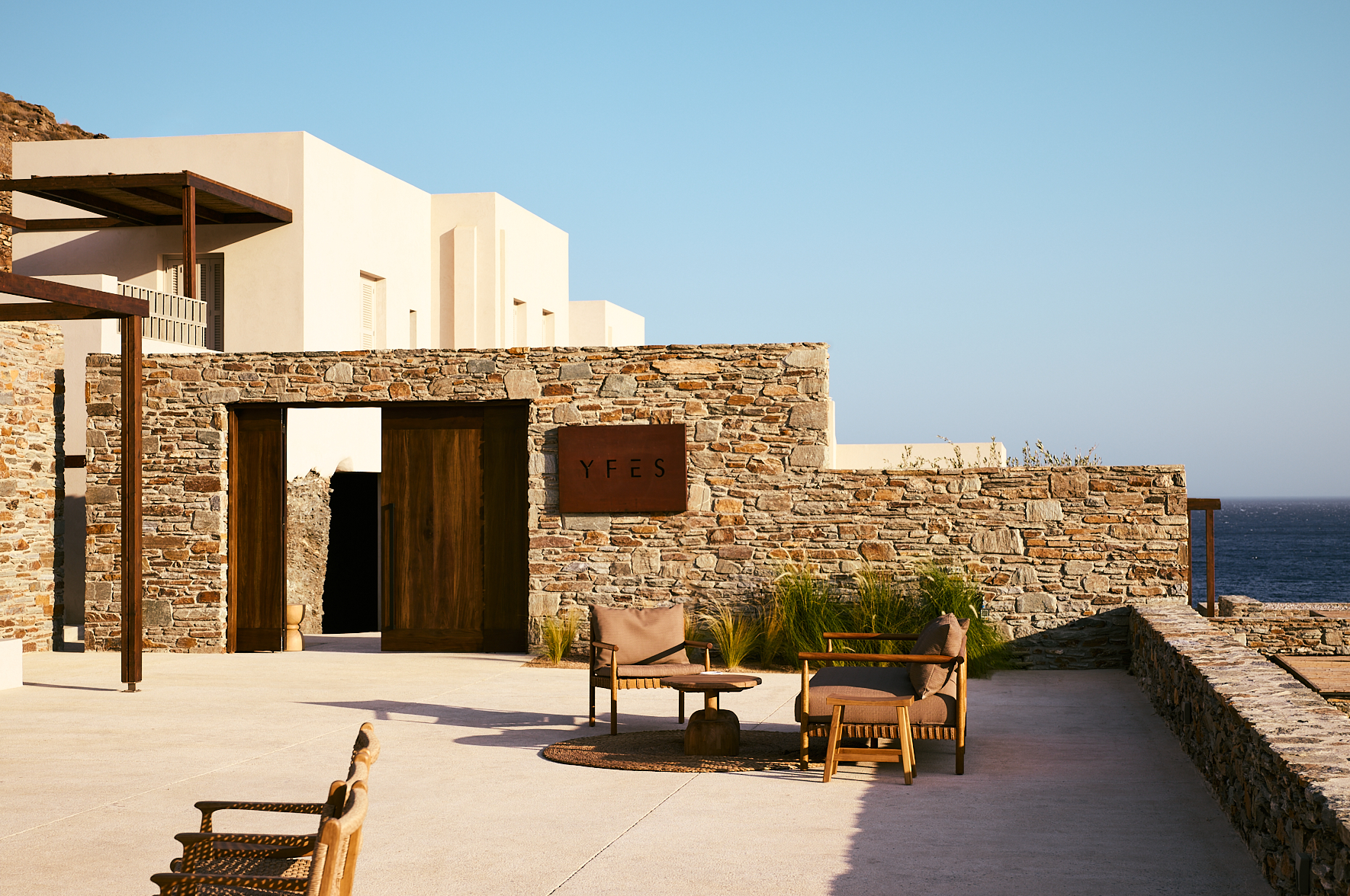 L'hôtel Yfēs à Kythnos, Grèce