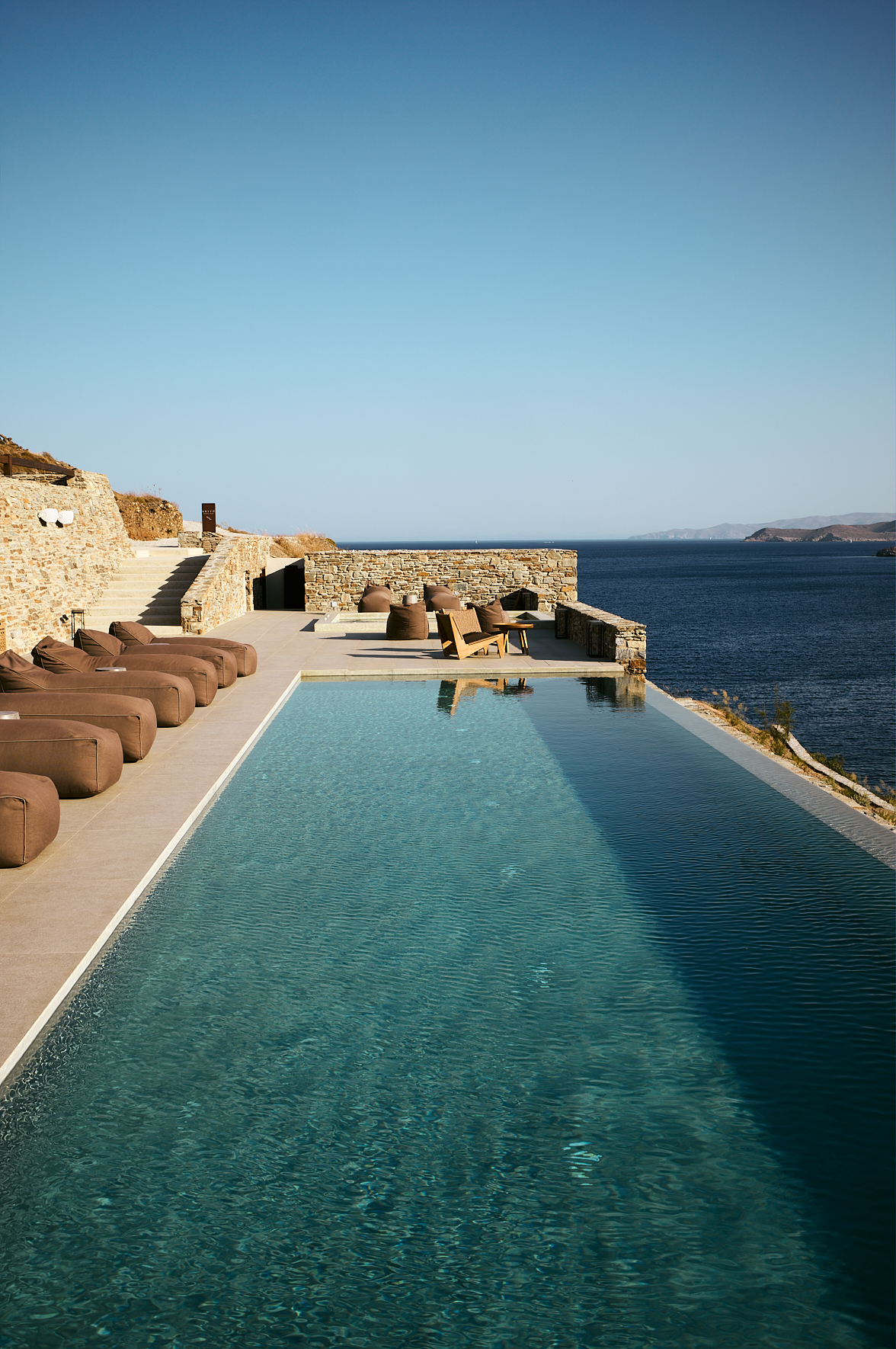 L'hôtel Yfēs à Kythnos, Grèce