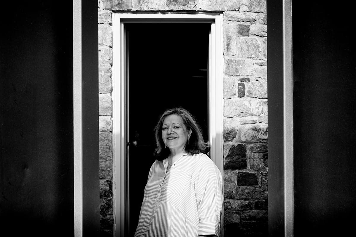 Tonia Agiopetritou propriétaire du Hôtel Ayiopetra à Naxos, Grèce