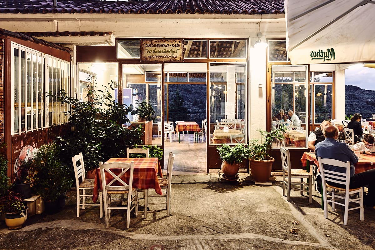 Taverne Vasiloneri à Tripi, Péloponnèse, Grèce