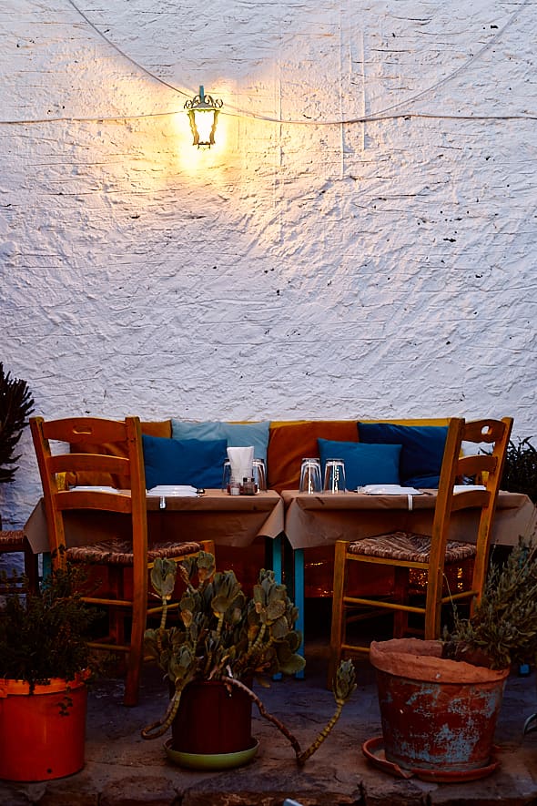 Taverne Bizeli à Schinoussa, Grèce