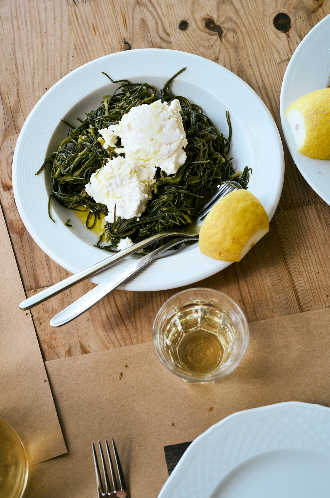 Taverne Dio Choria, Tinos